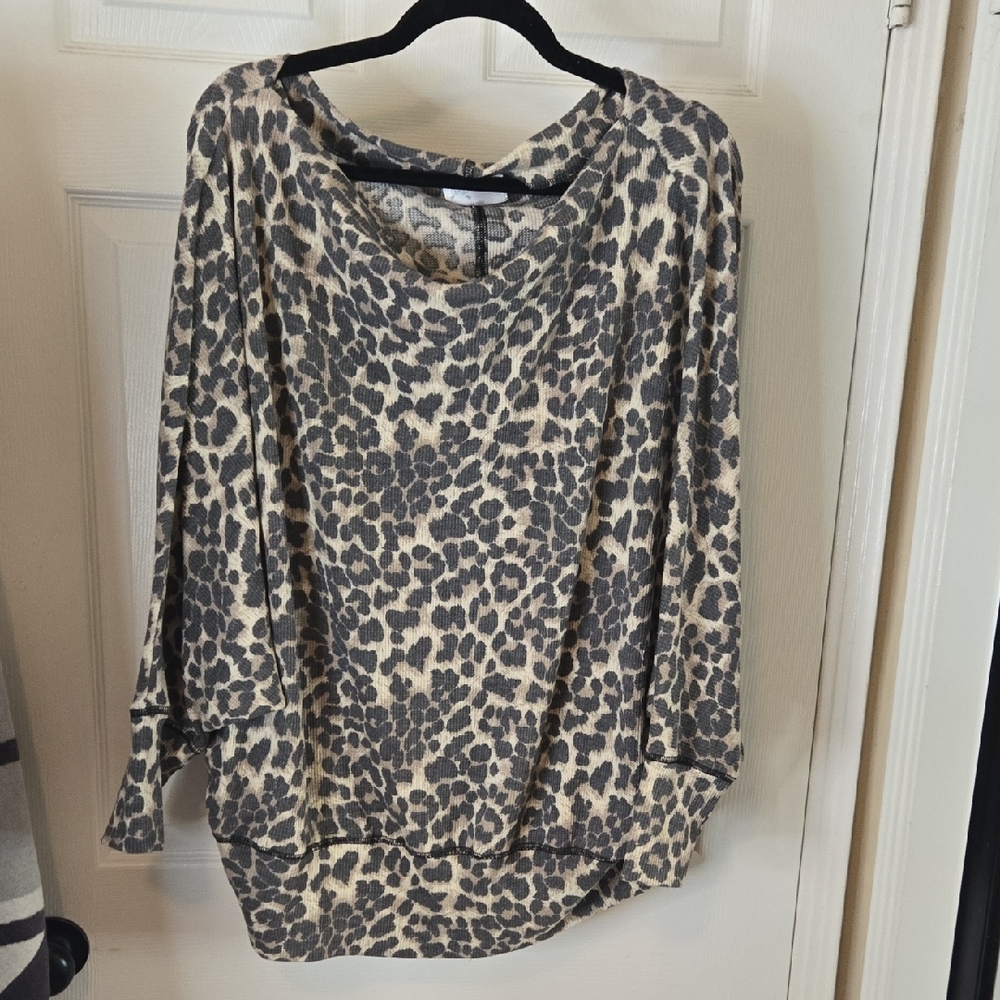 LDW Designs Leopard Print Sweatshirt